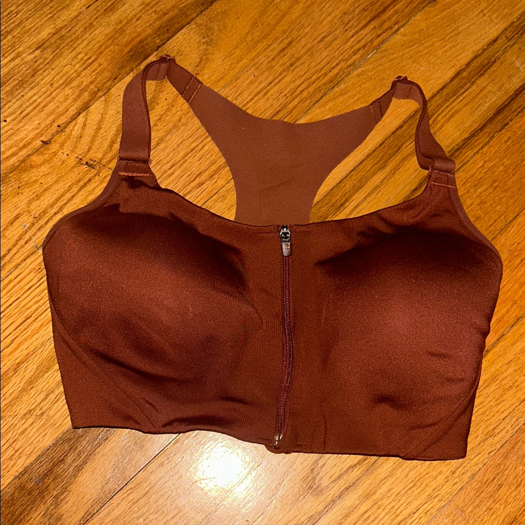Wireless Front-Zip Sports Bra - Brown